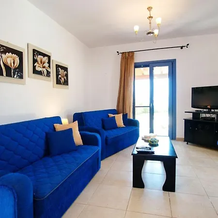 Kleismata Sleeps 6